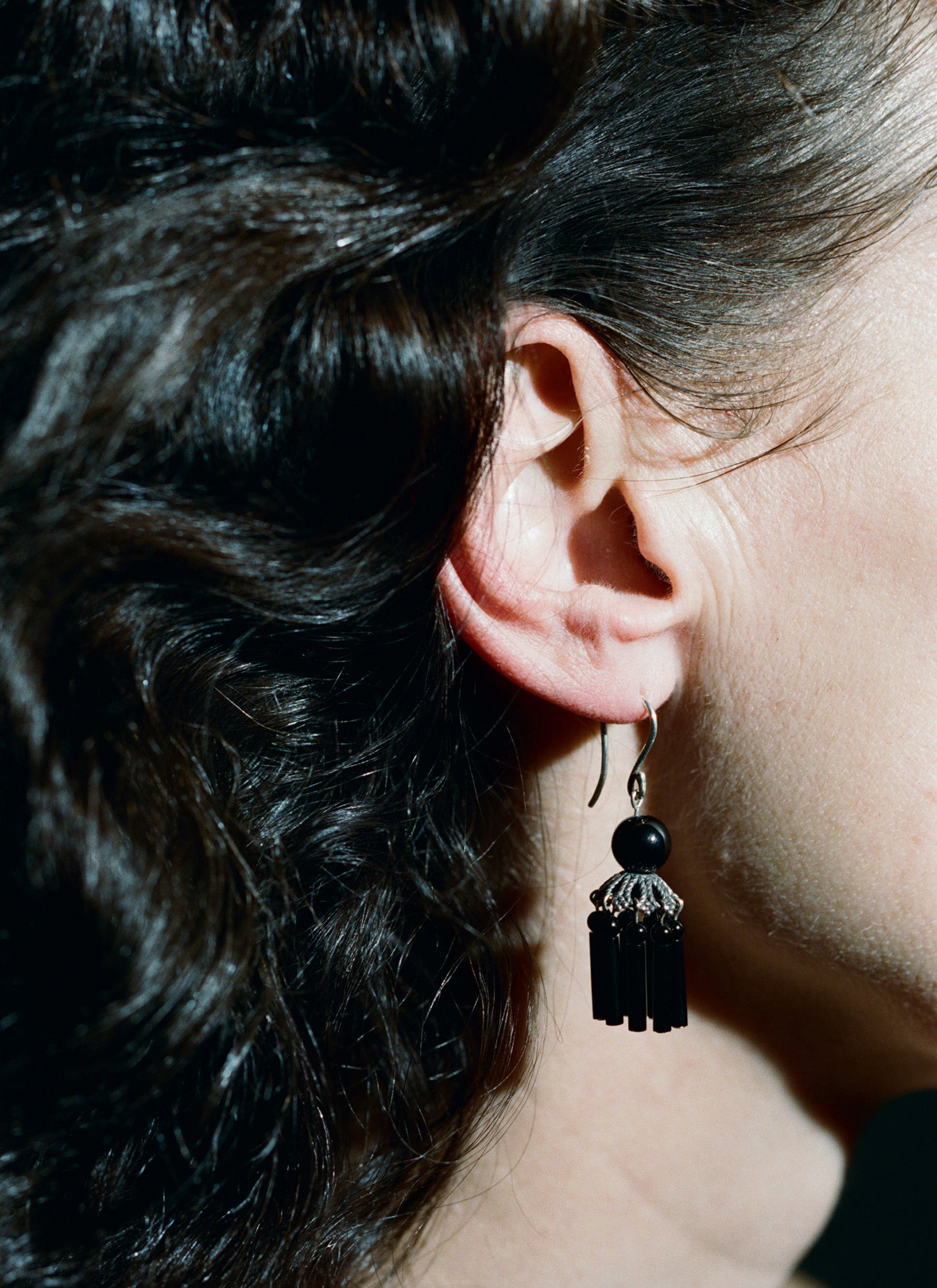 Petite Flamenco Earrings - Onyx