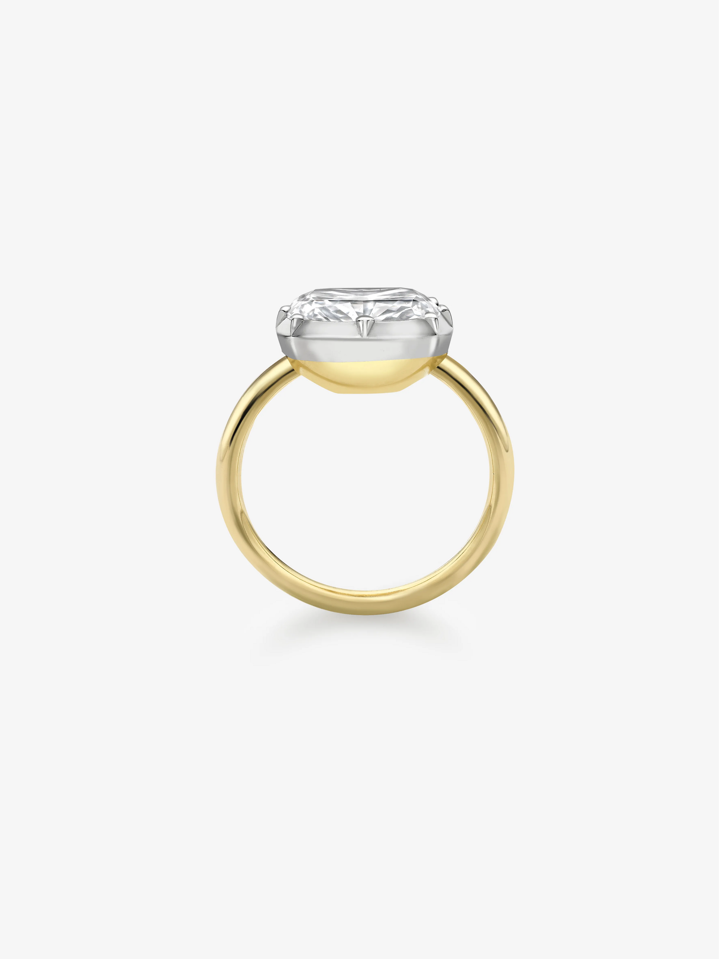 BB Ring - Diamond Cushion E/W 4.04ct WG