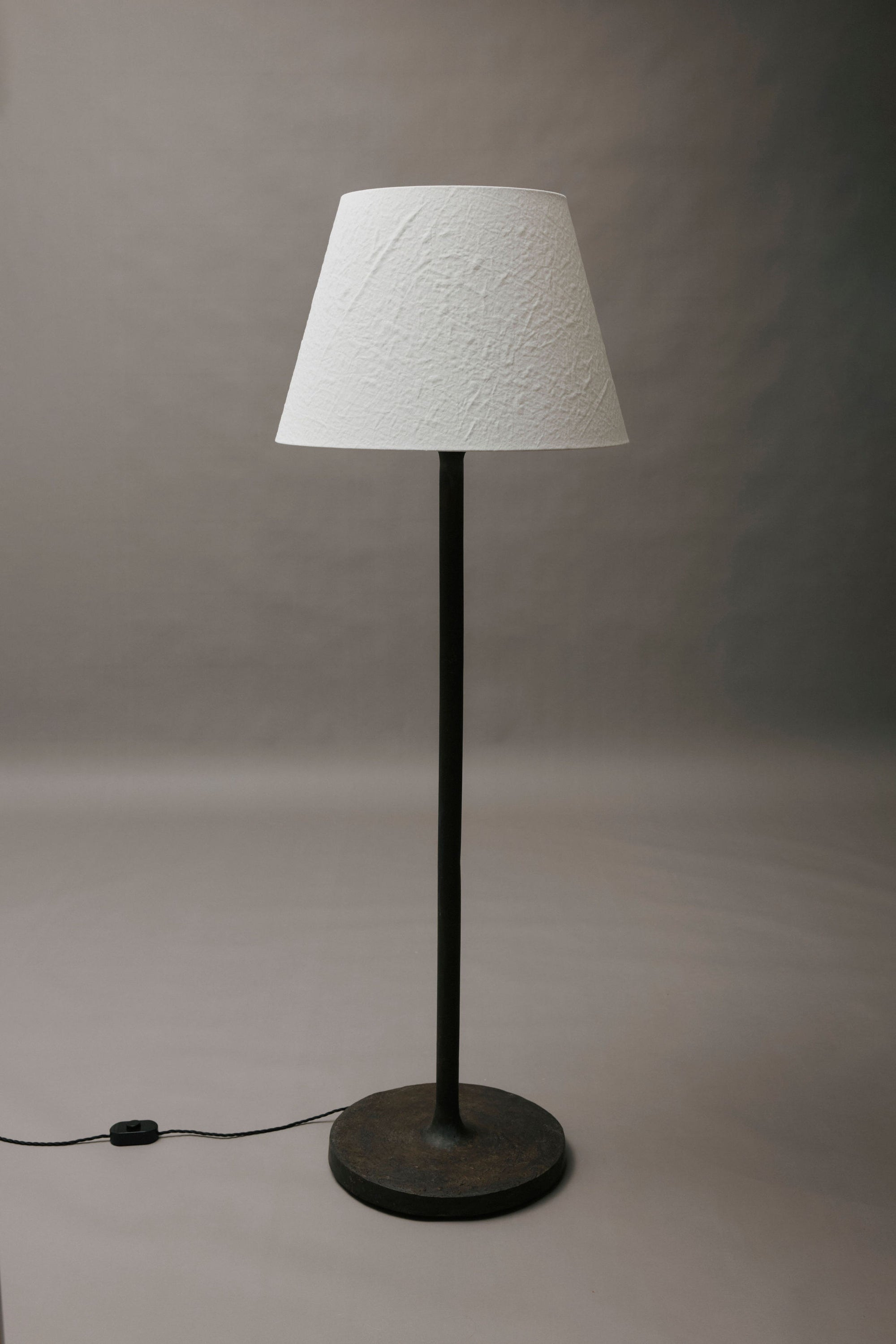 Kupoli Floor Lamp