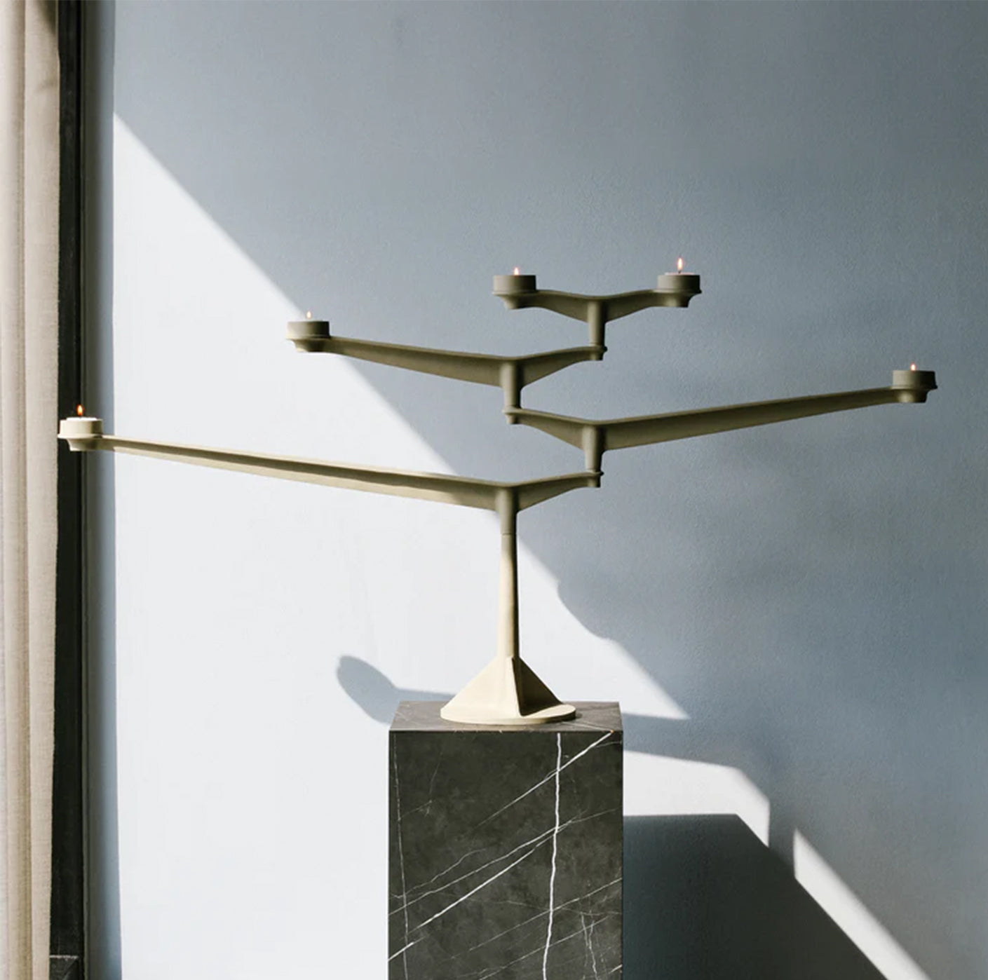 Spin Candelabra - Putty