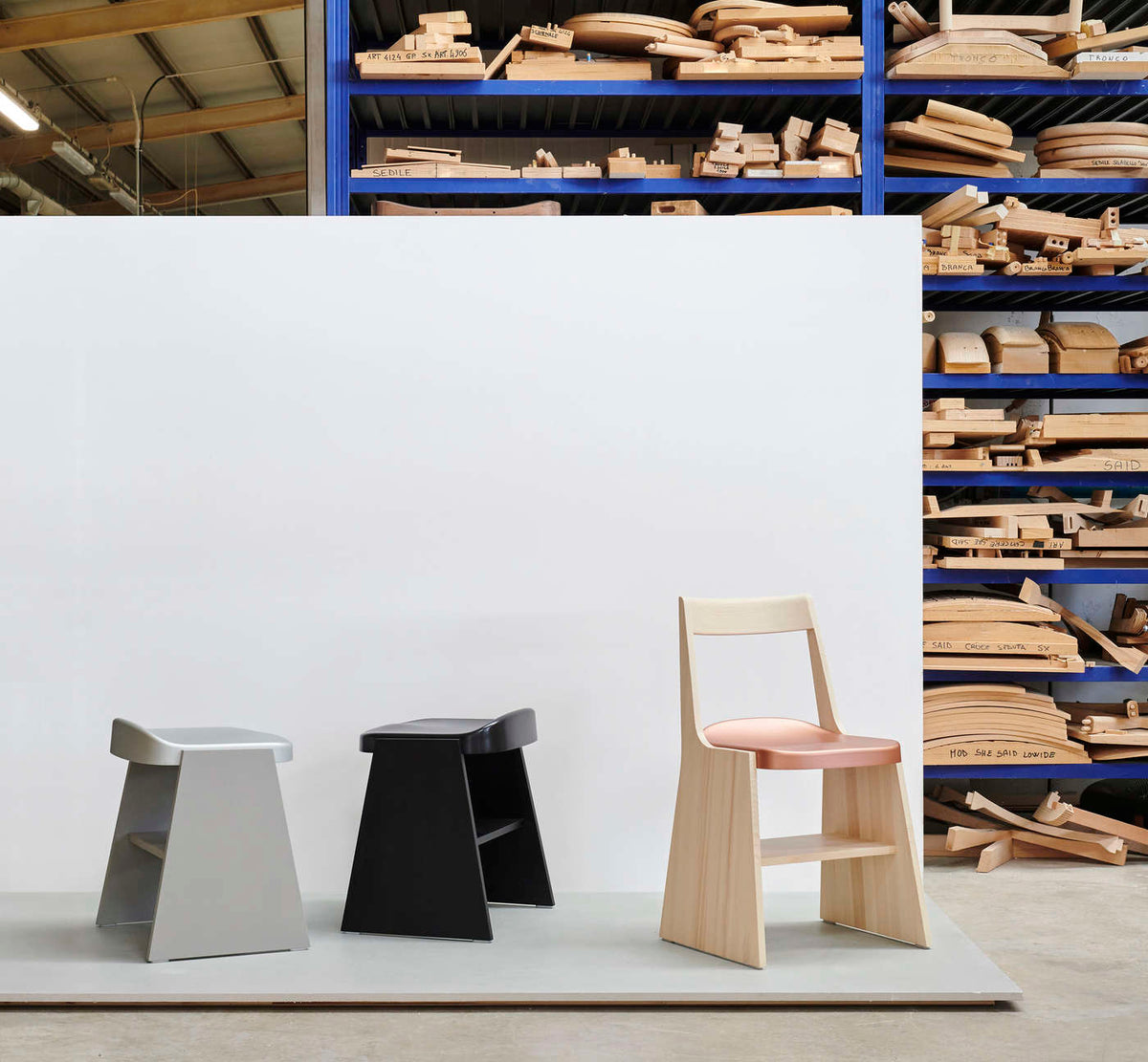 Fronda Stool
