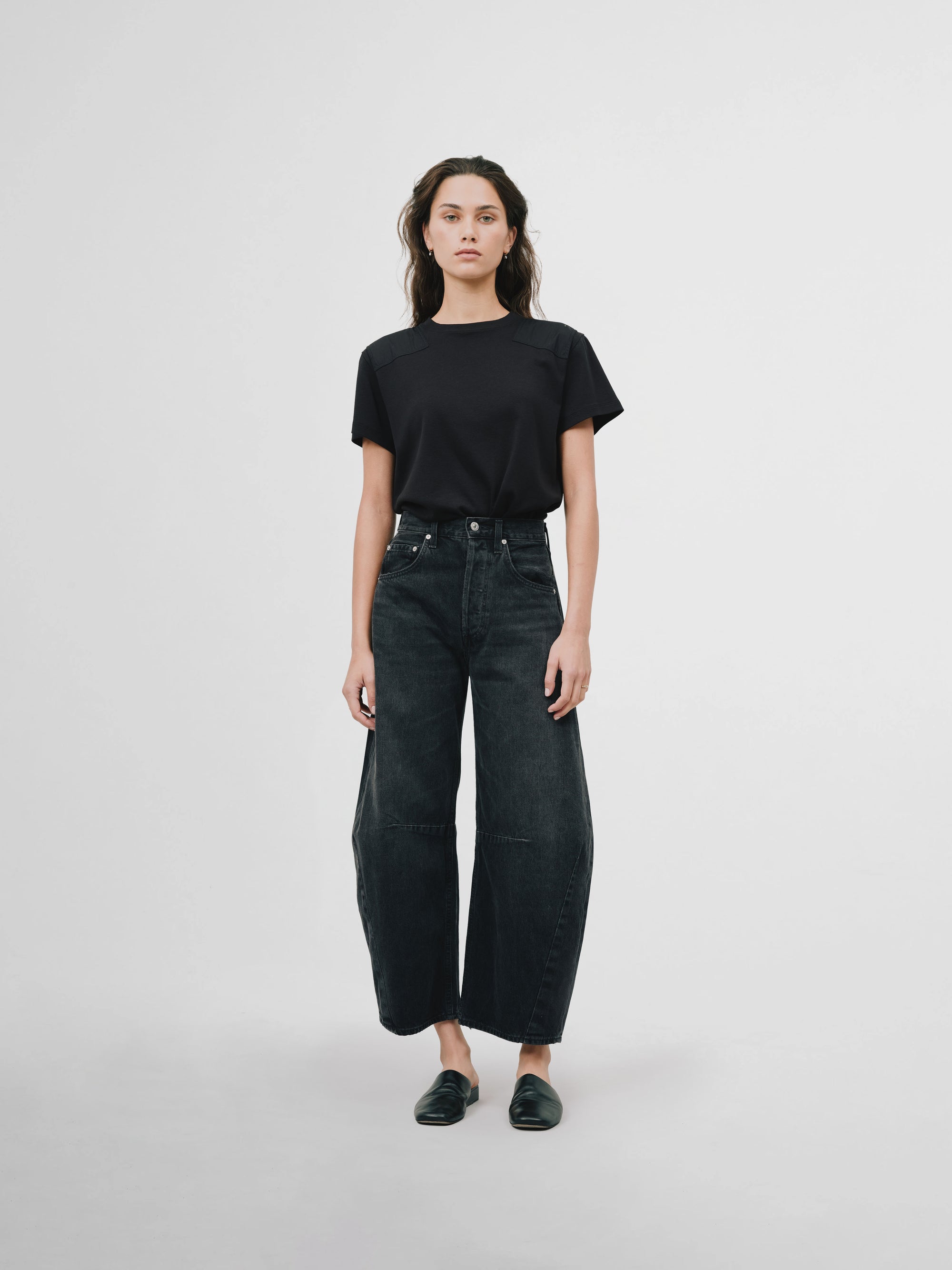 Horseshoe Jean in Andreas (Washed Black w Stitched Hem)