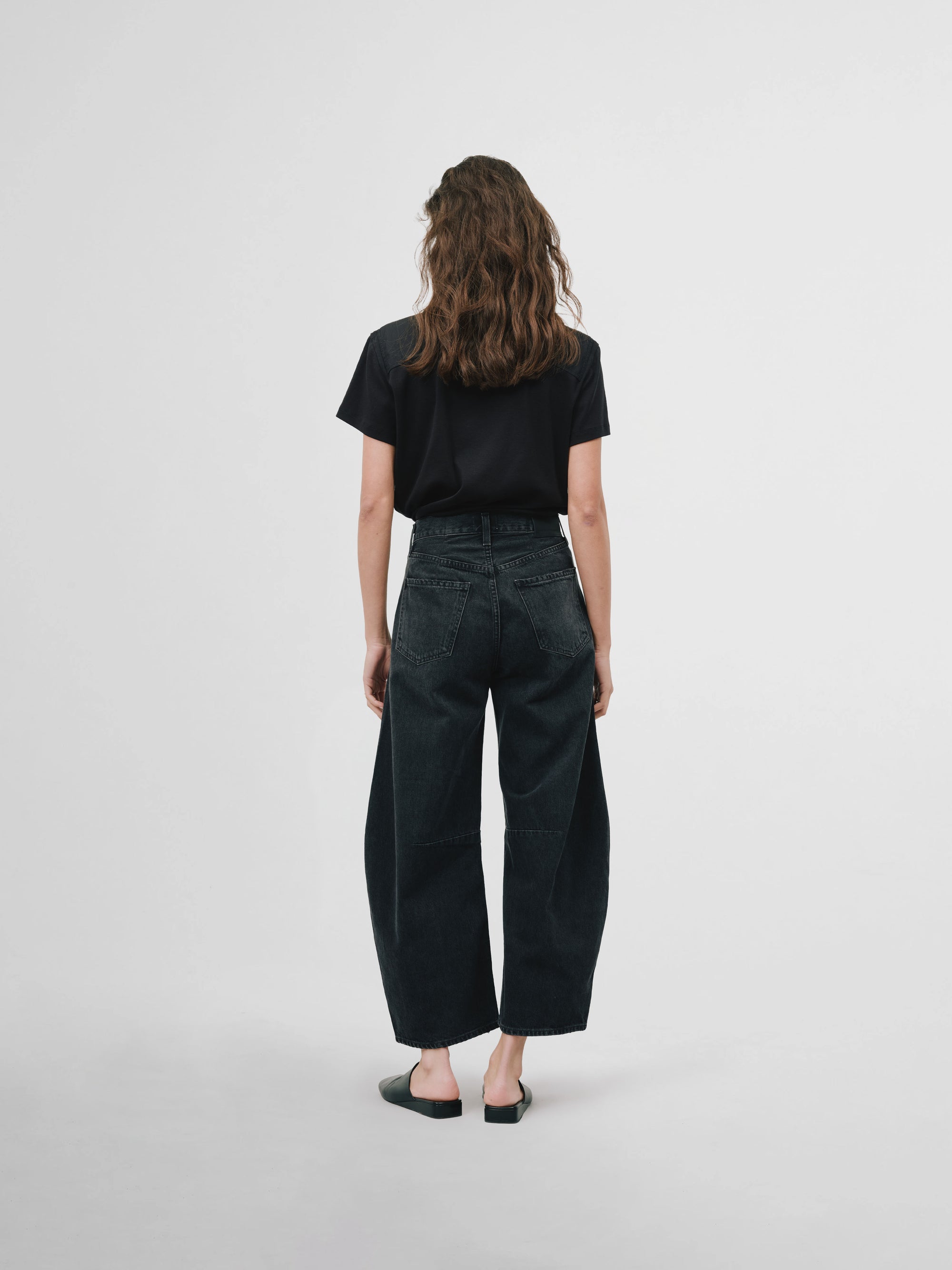 Horseshoe Jean in Andreas (Washed Black w Stitched Hem)
