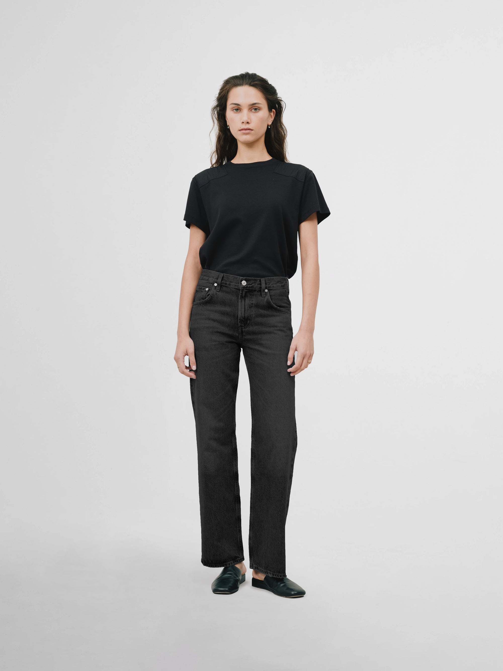 Lindz Easy Straight in Vintage Black