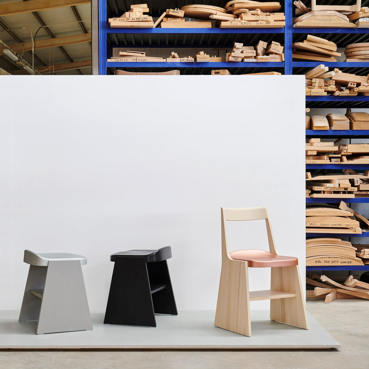 Fronda Stool