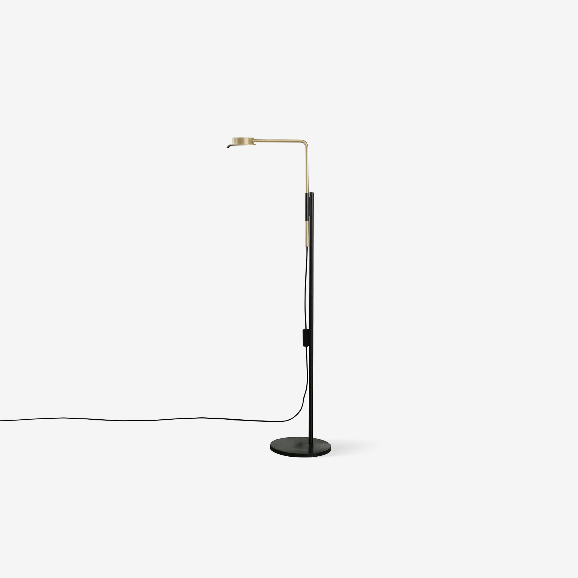 w102 Chipperfield Floor Light