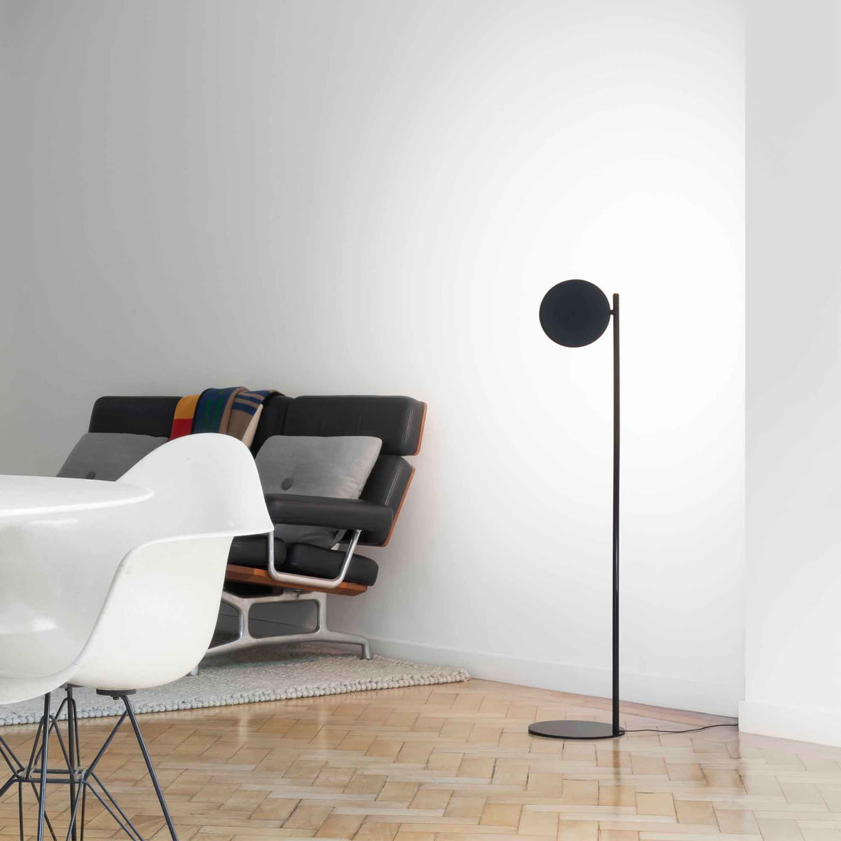 w182 Pastille Floor Light