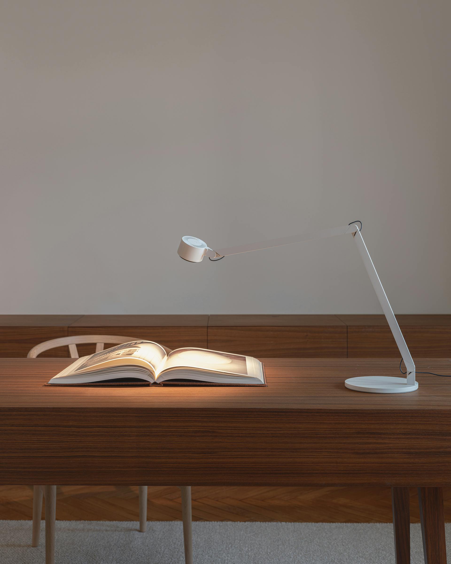 w227 Winkle Alu Table Light