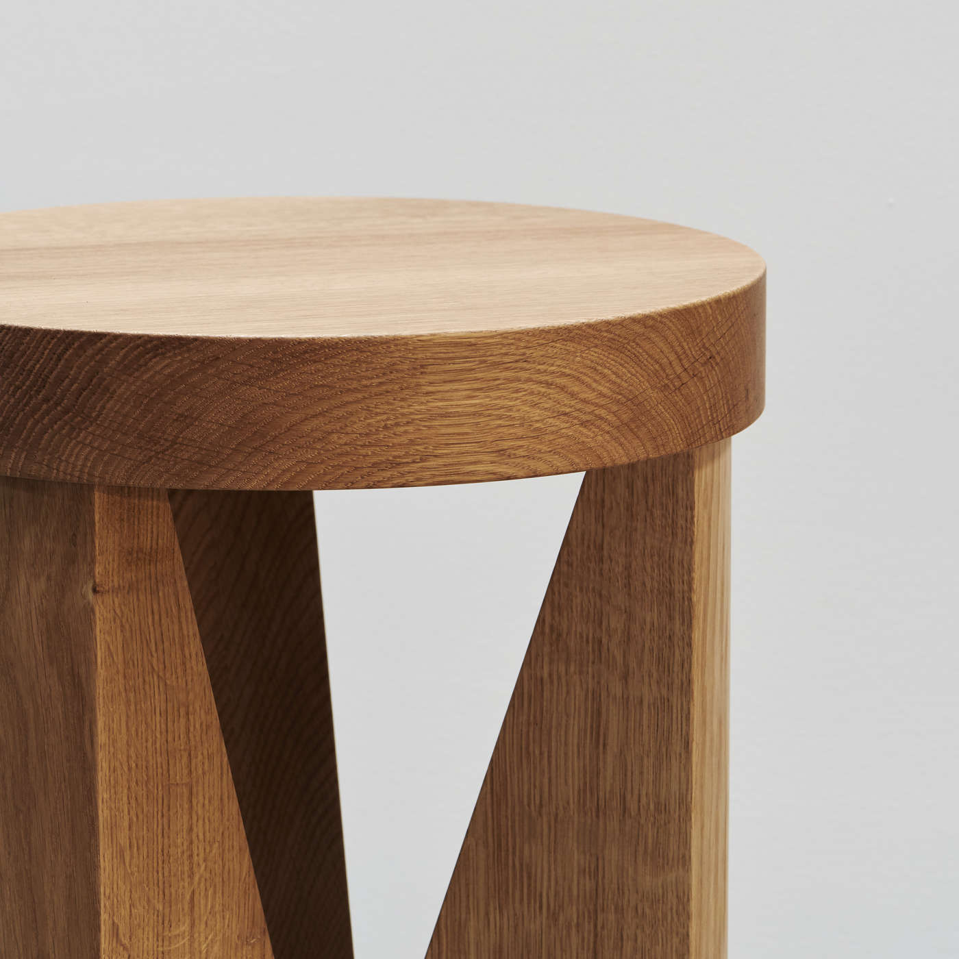 Cugino Stool / Side Table