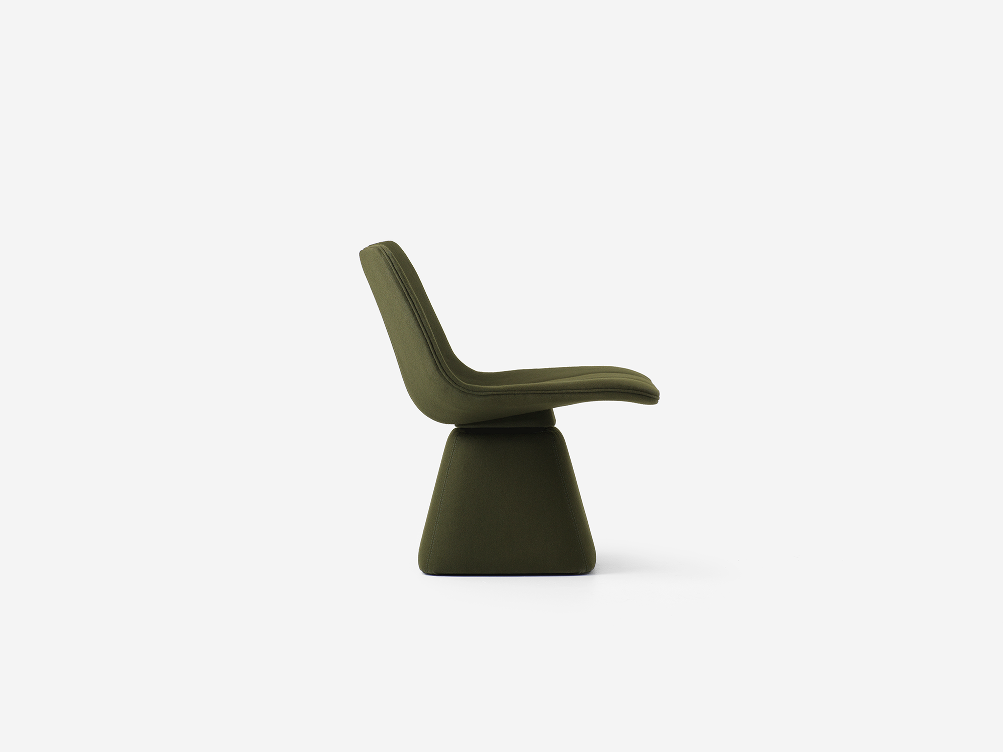 Volley Swivel Chair