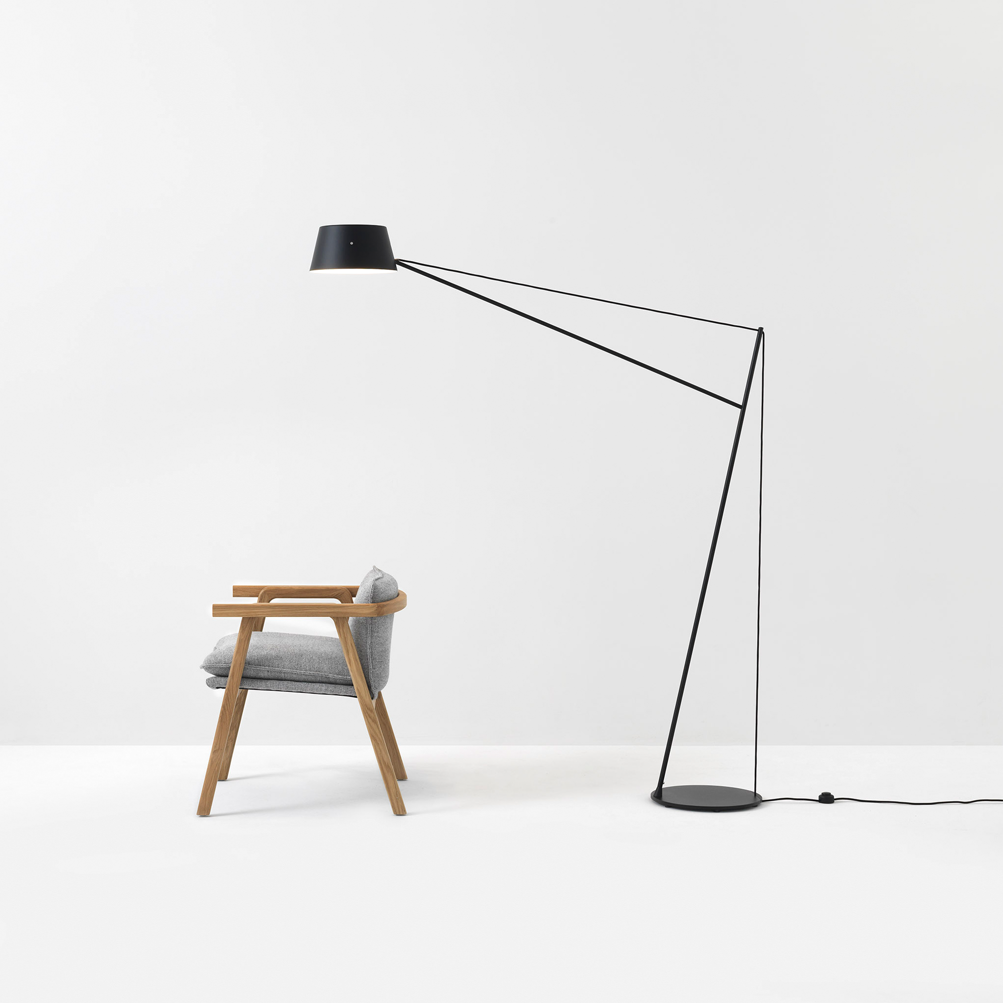 Spar Floor Light