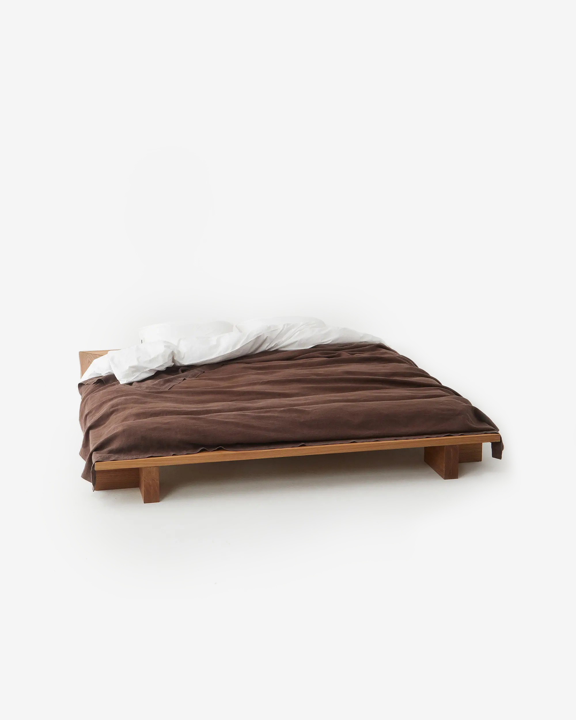 Linen Bedspread - Brown