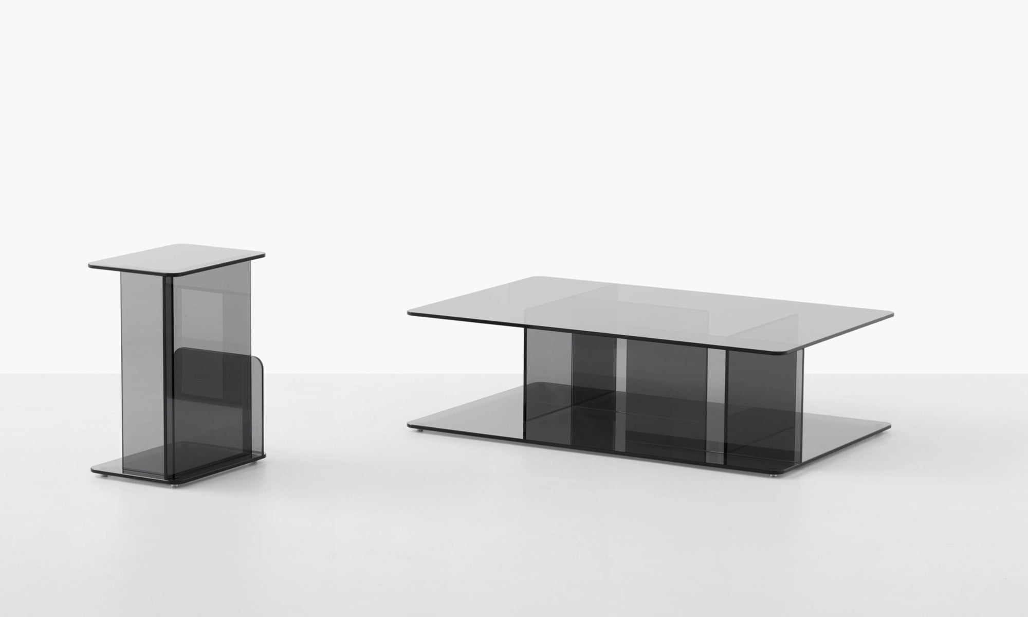 Lucent Table